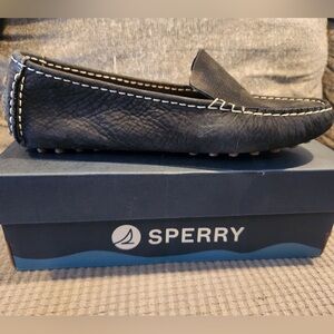 Sperry women’s  Black Loafers